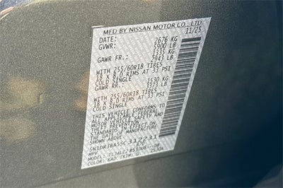 2025 Nissan Pathfinder SV