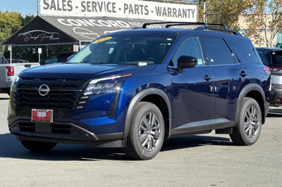 2026 Nissan Pathfinder SV