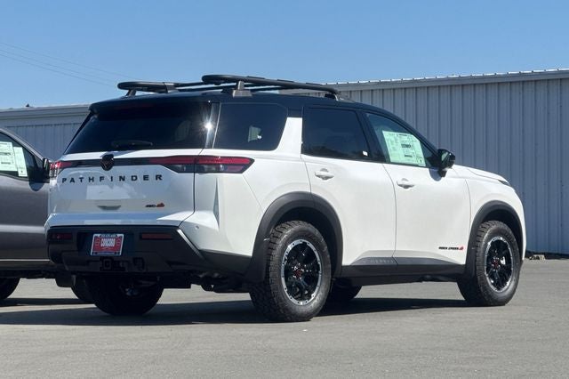 2026 Nissan Pathfinder Rock Creek®