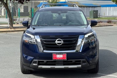 2023 Nissan Pathfinder Platinum PLAINUM