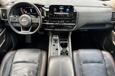 2023 Nissan Pathfinder Platinum PLAINUM