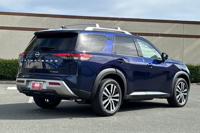 2023 Nissan Pathfinder Platinum PLAINUM