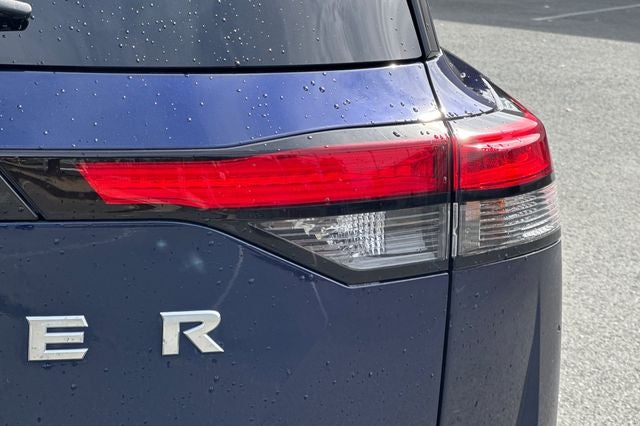 2023 Nissan Pathfinder Platinum PLAINUM