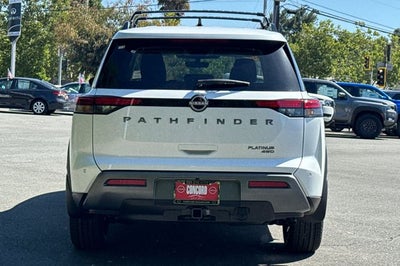 2026 Nissan Pathfinder Platinum