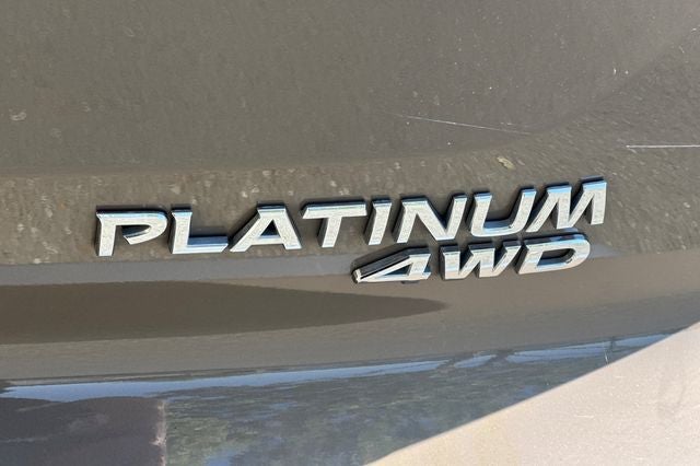 2024 Nissan Pathfinder Platinum PLATINUM 4WD