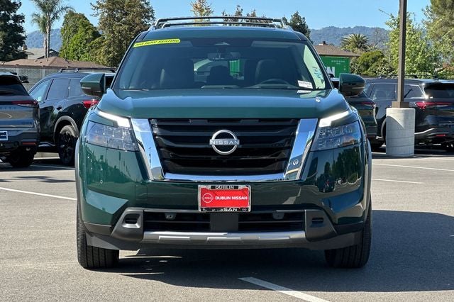 2025 Nissan Pathfinder Platinum PLATINUM 4WD