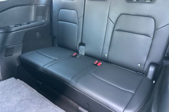 2025 Nissan Pathfinder Platinum PLATINUM 4WD