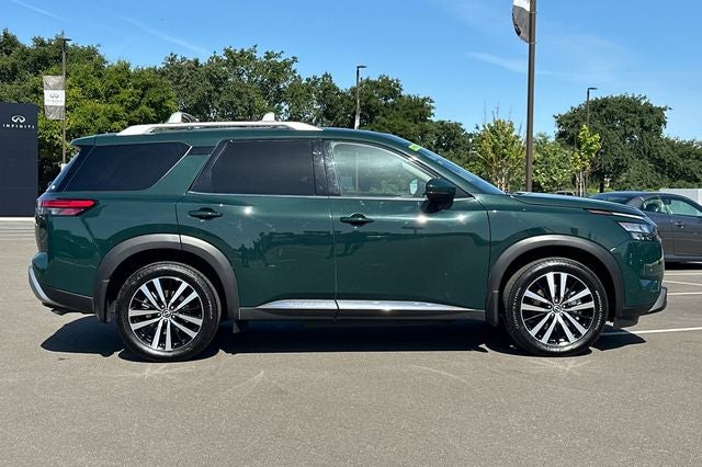 2025 Nissan Pathfinder Platinum PLATINUM 4WD
