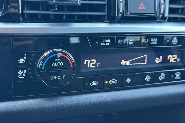 2025 Nissan Pathfinder Platinum PLATINUM 4WD