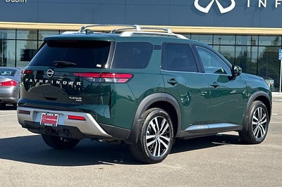 2025 Nissan Pathfinder Platinum PLATINUM 4WD