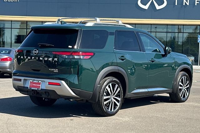 2025 Nissan Pathfinder Platinum PLATINUM 4WD