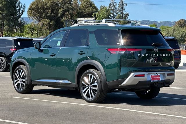 2025 Nissan Pathfinder Platinum PLATINUM 4WD