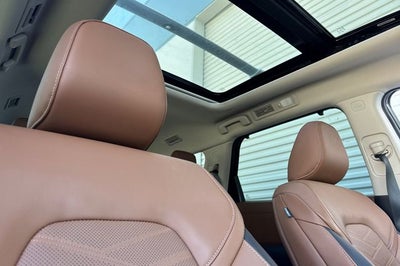 2025 Nissan Pathfinder Platinum