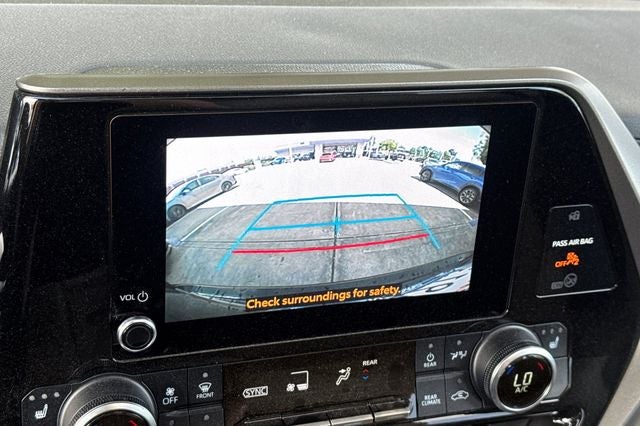 2024 Toyota Highlander XLE XLE