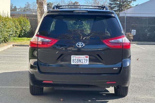 2020 Toyota Sienna XLE 7 Passenger