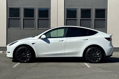 2023 Tesla Model Y Performance