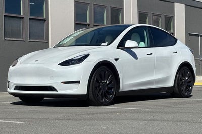 2023 Tesla Model Y Performance