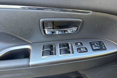 2024 Mitsubishi Outlander Sport 2.0 SE SE 4WD