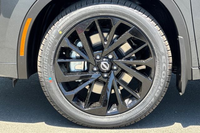 2026 Nissan Rogue Plug-In Hybrid Platinum