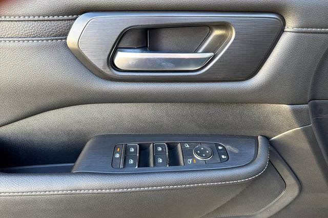 2026 Nissan Armada SV