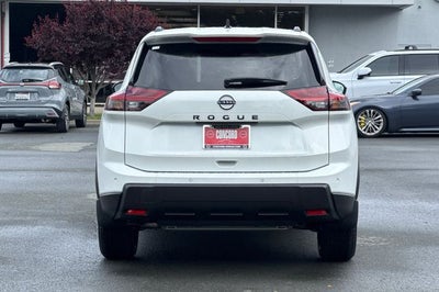 2026 Nissan Rogue Dark Armor™