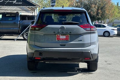 2026 Nissan Rogue Dark Armor