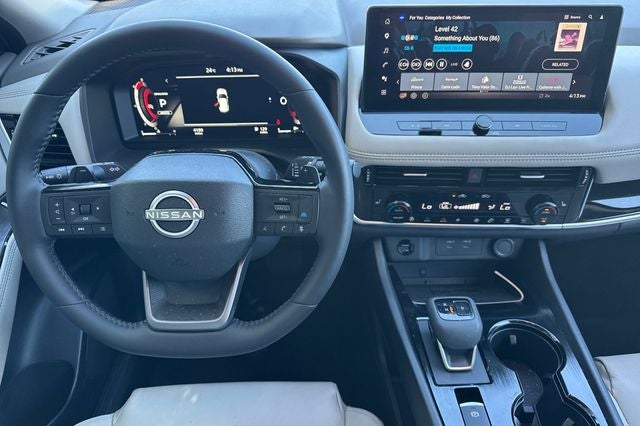 2025 Nissan Rogue SL