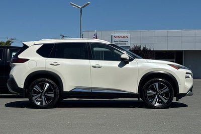 2023 Nissan Rogue Platinum