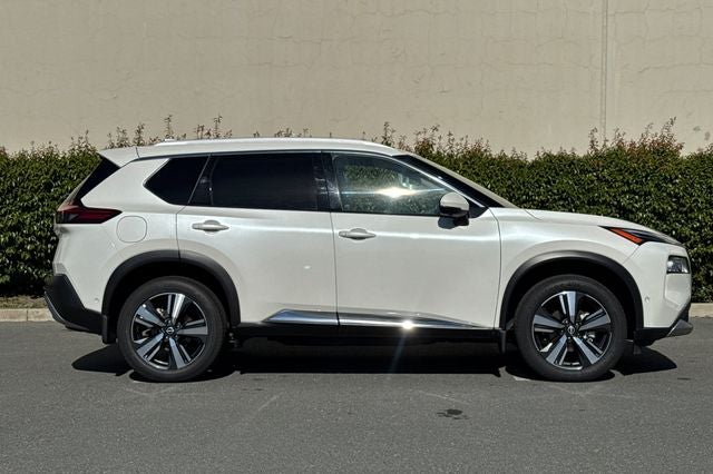 2023 Nissan Rogue Platinum PLATINUM