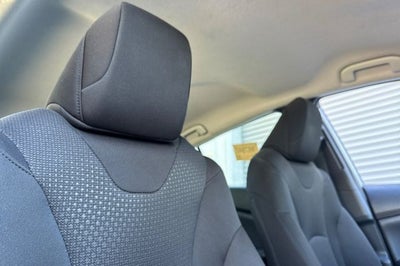 2022 Toyota Prius LE LE FWD