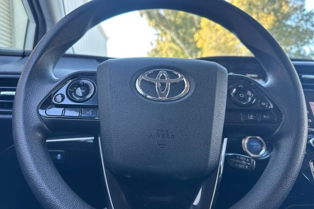 2022 Toyota Prius LE LE FWD