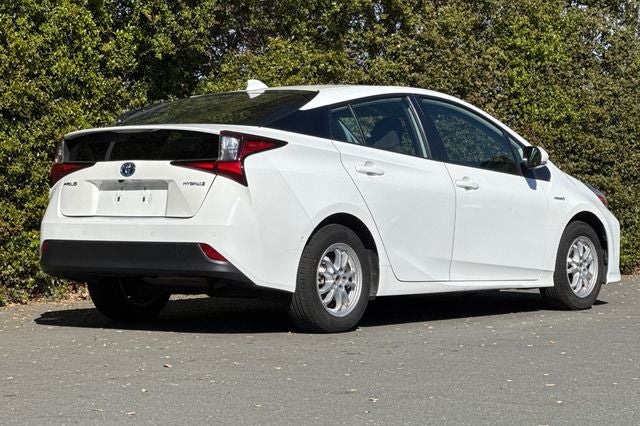 2022 Toyota Prius LE LE FWD