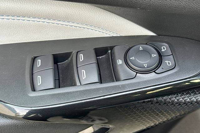 2025 Chevrolet Trax LT LT