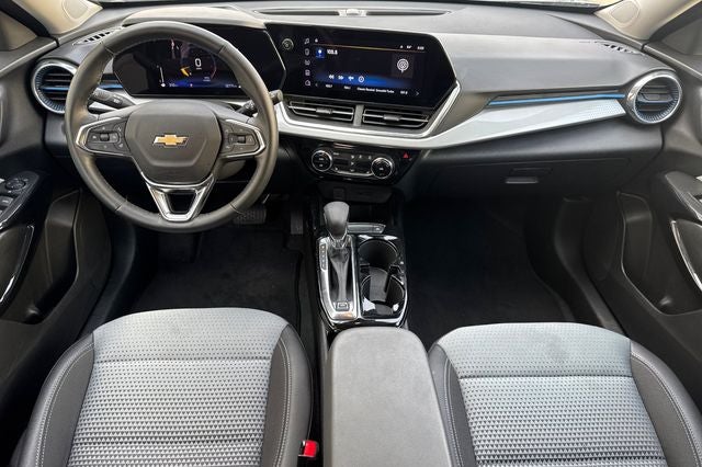 2025 Chevrolet Trax LT LT