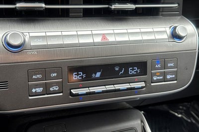 2024 Hyundai Kona Electric SEL EV SEL