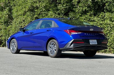 2024 Hyundai Elantra SEL SEL