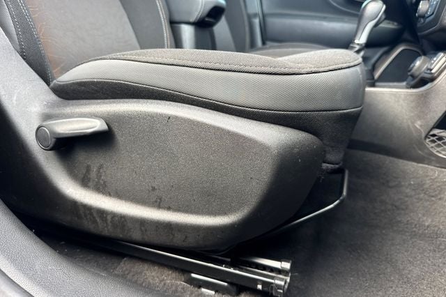 2023 Jeep Renegade Latitude LATITUDE 4WD