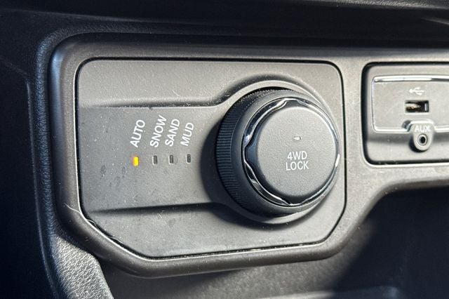 2023 Jeep Renegade Latitude LATITUDE 4WD