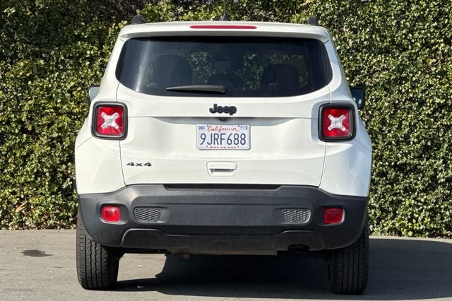 2023 Jeep Renegade Latitude LATITUDE 4WD