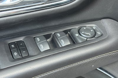 2024 GMC Yukon XL SLT SLT