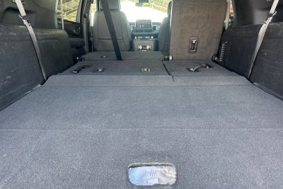 2024 GMC Yukon XL SLT SLT