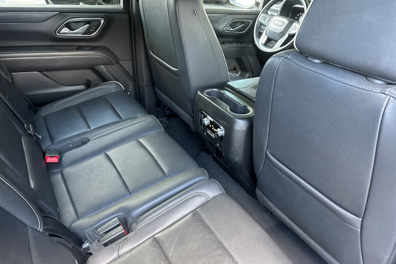 2024 GMC Yukon XL SLT SLT