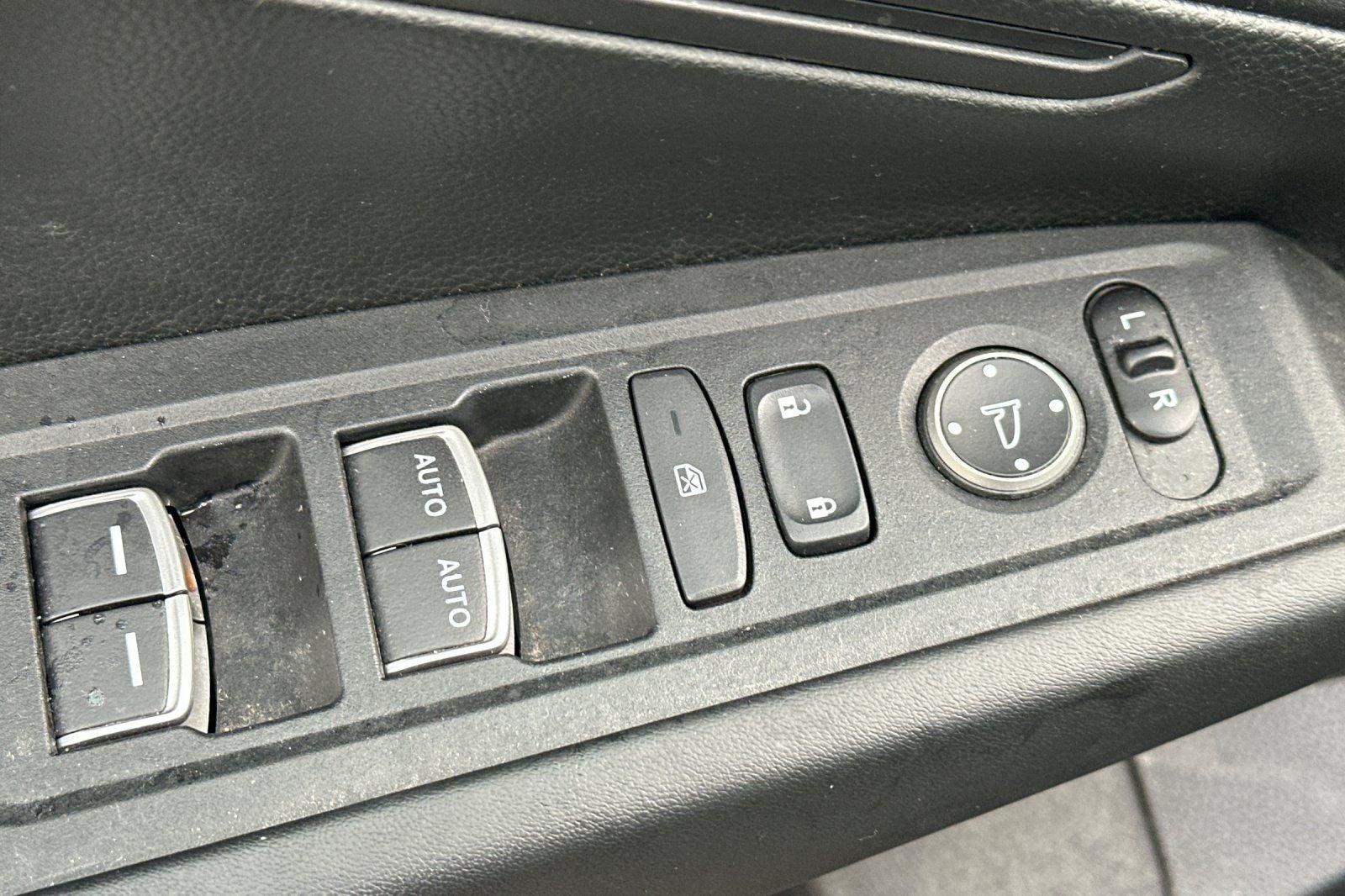 2023 Honda Accord LX LX