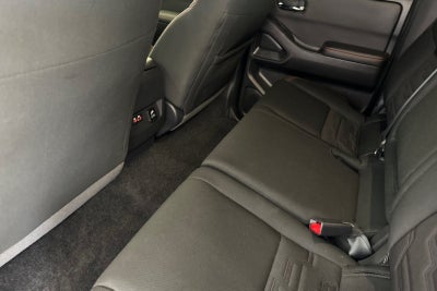 2023 Nissan Frontier PRO-4X PRO-4X