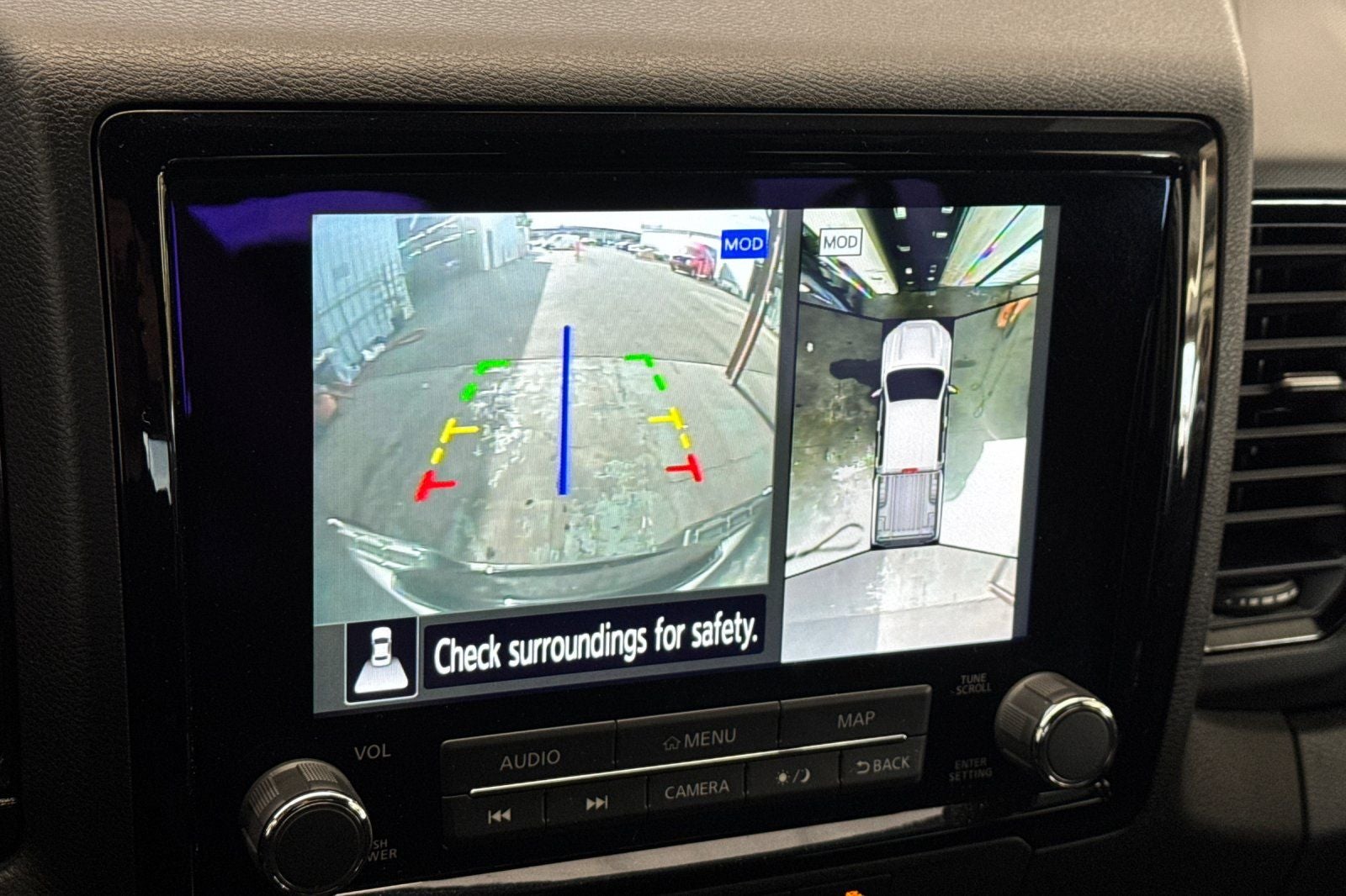 2023 Nissan Frontier PRO-4X PRO-4X