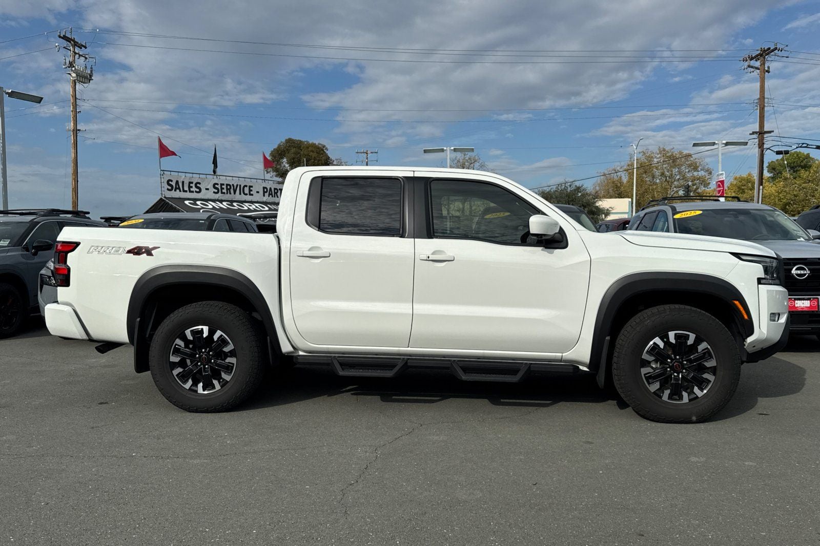 2023 Nissan Frontier PRO-4X PRO-4X