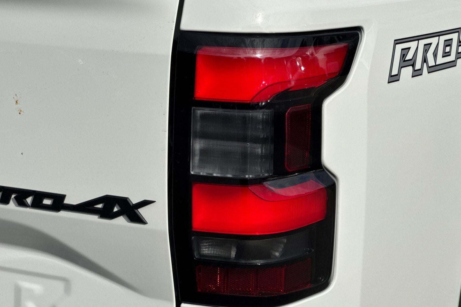 2023 Nissan Frontier PRO-4X PRO-4X