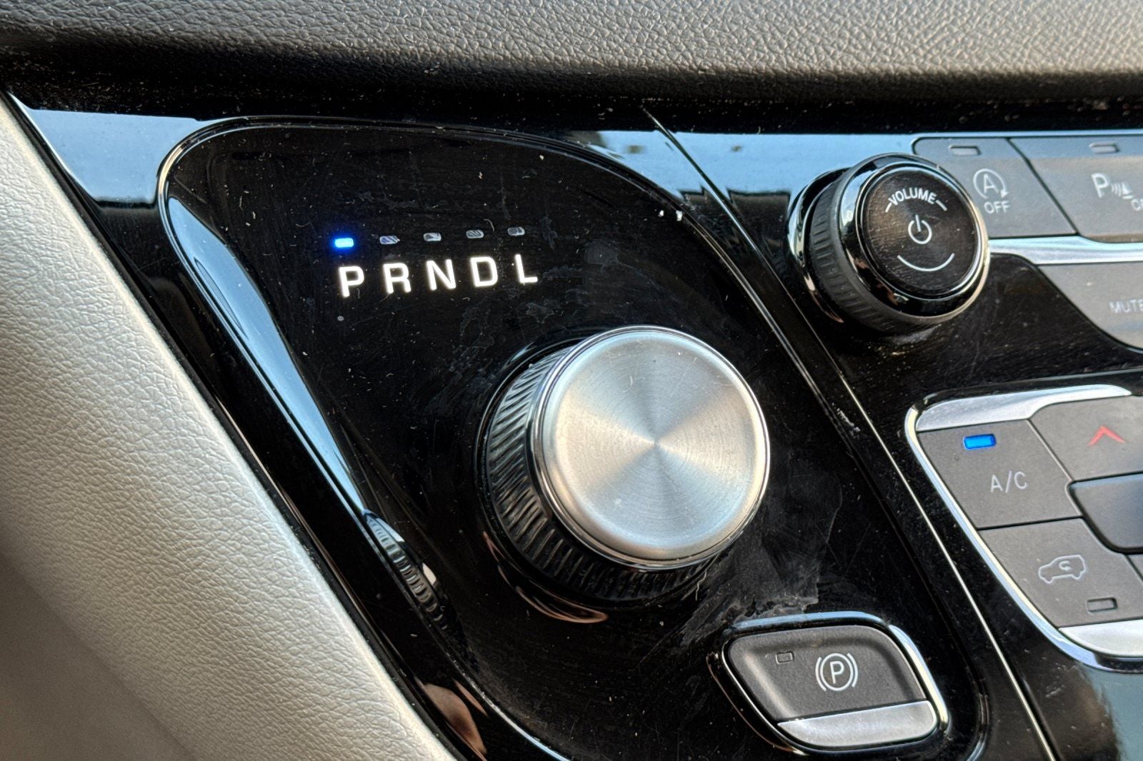 2023 Chrysler Pacifica Touring L touring