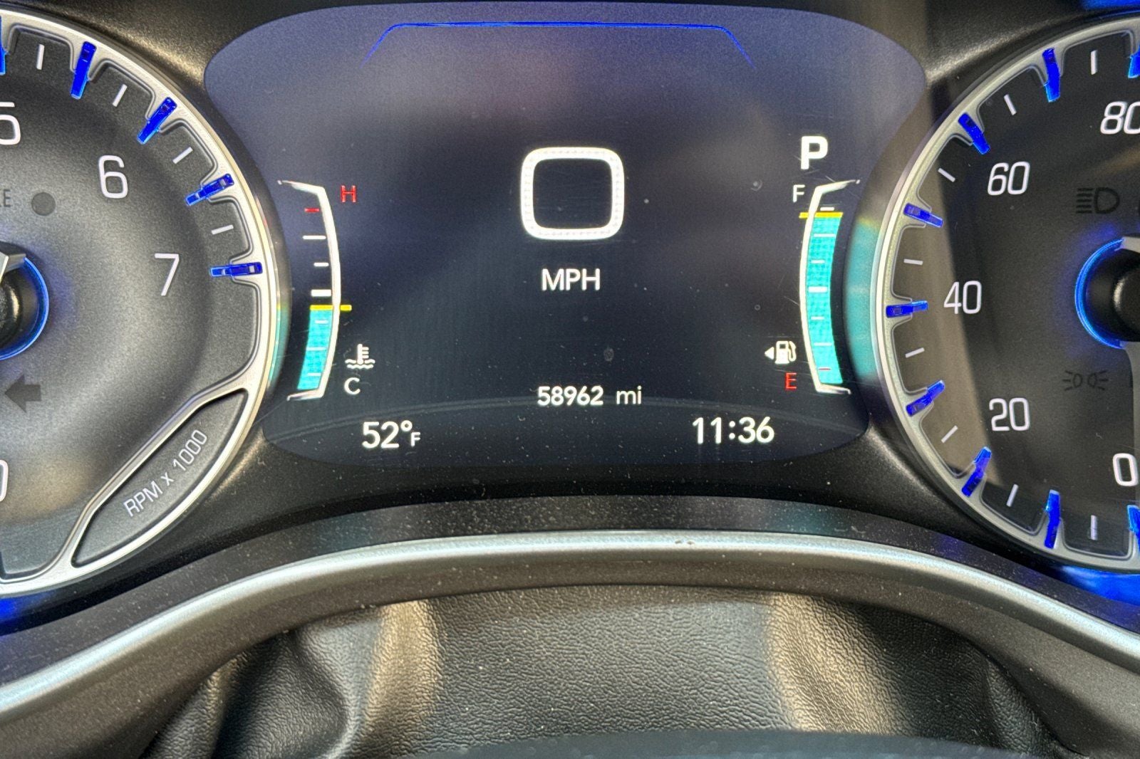 2023 Chrysler Pacifica Touring L touring