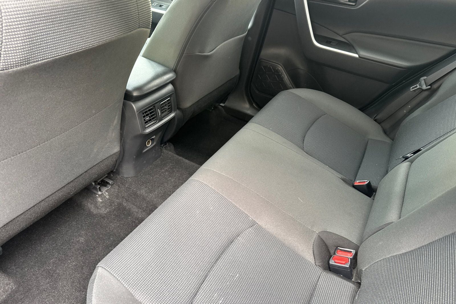 2025 Toyota RAV4 LE LE